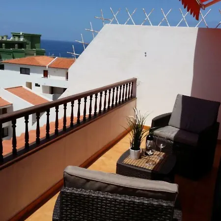 Duplex Penthouse Puerto Colon Only 5 Min. To The Beach, 2 Terraces, Pool, Wifi, Dishwasher *